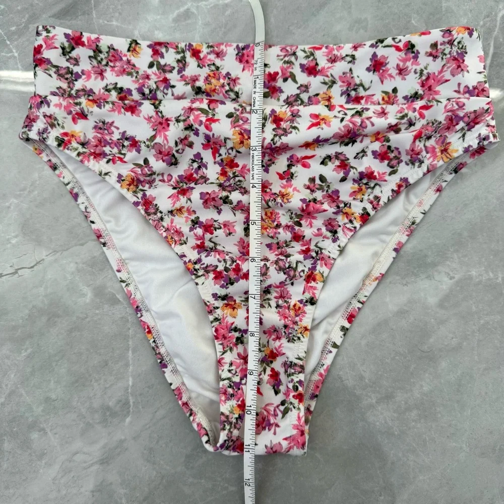 Women’s Aeropostale Ditsy Floral Bikini Cutout High Waisted Scoop Neck Small - Picture 16 of 16